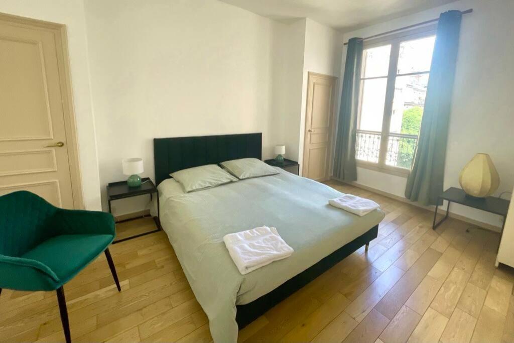Gustave - Charming Eiffel Tower Appartement - Paris Exteriör bild