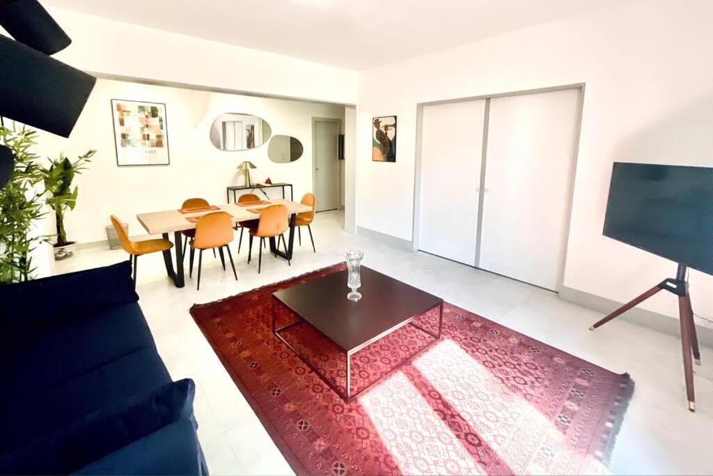 Gustave - Charming Eiffel Tower Appartement - Paris Exteriör bild