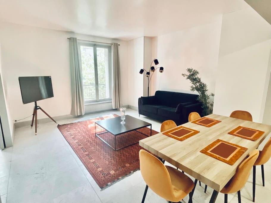 Gustave - Charming Eiffel Tower Appartement - Paris Exteriör bild